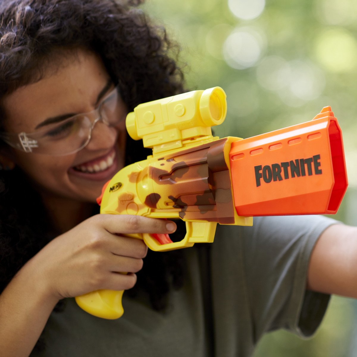 Lanzador Nerf Fortnite Peely Pack