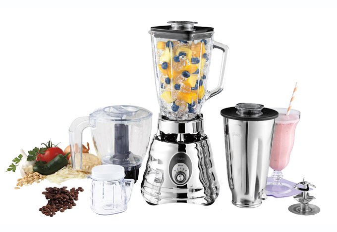 Licuadora Oster Clásica con Accesorios