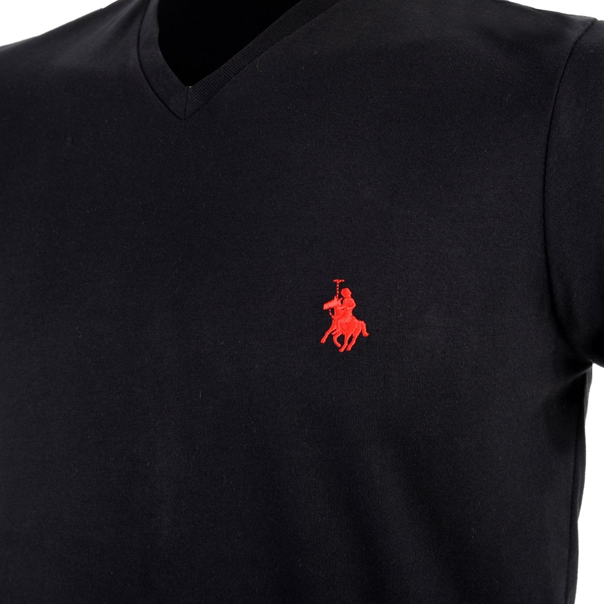 Playera Cuello V Polo Club