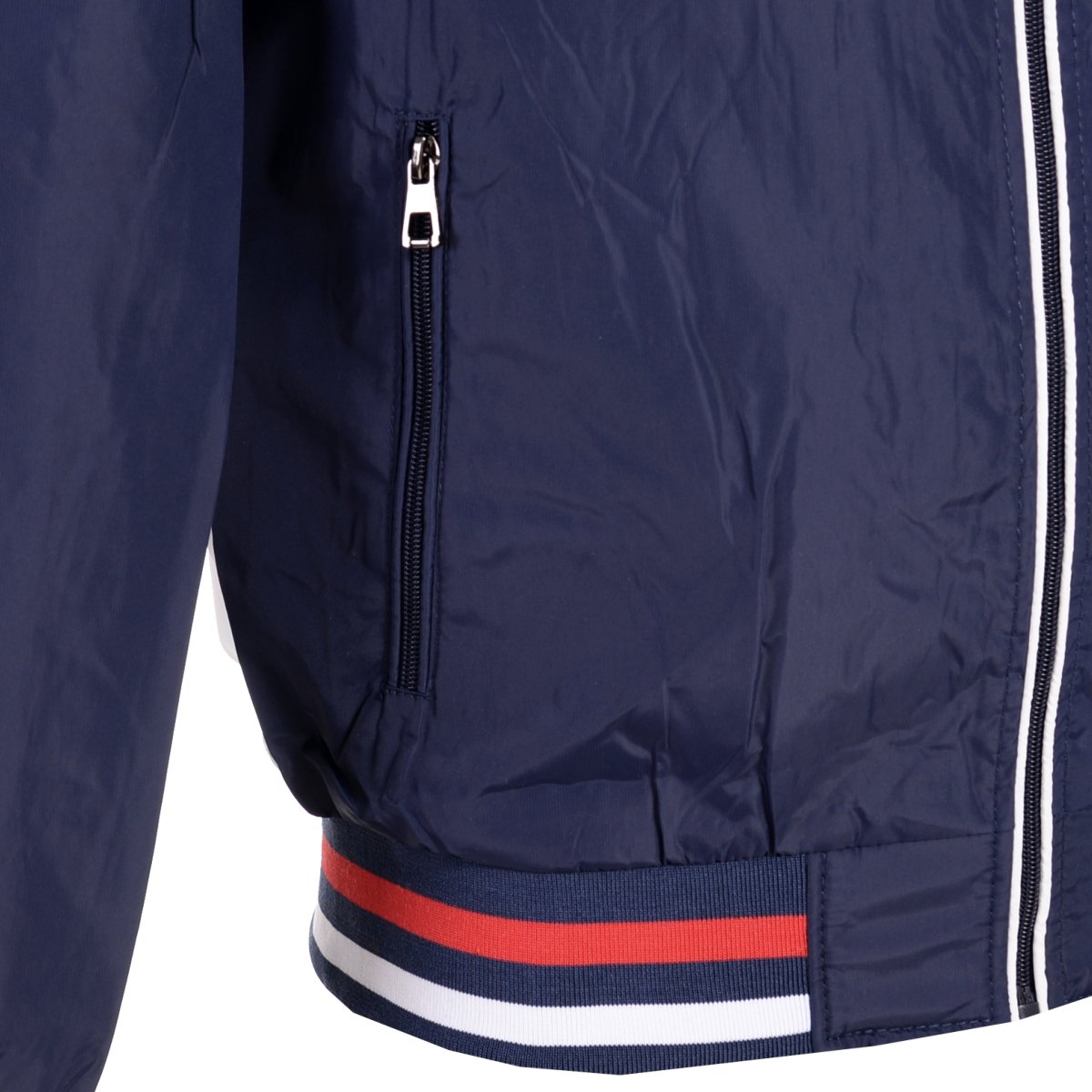 Chamarra Bordada Pentagon