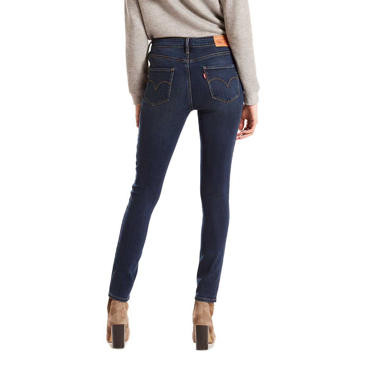 721 High Rise Skinny Levis Woman