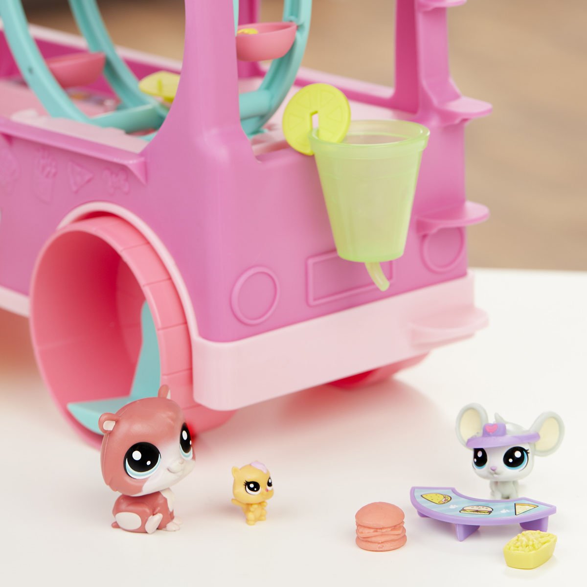 Littlest Pet Shop Cami&oacute;n de Delicias Hasbro