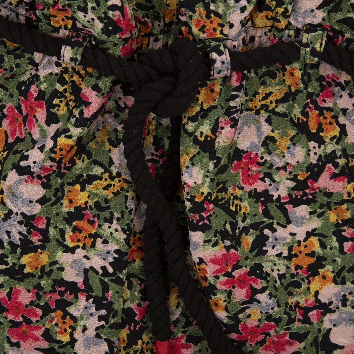 Blusa Manga Corta con Olan Jeanious