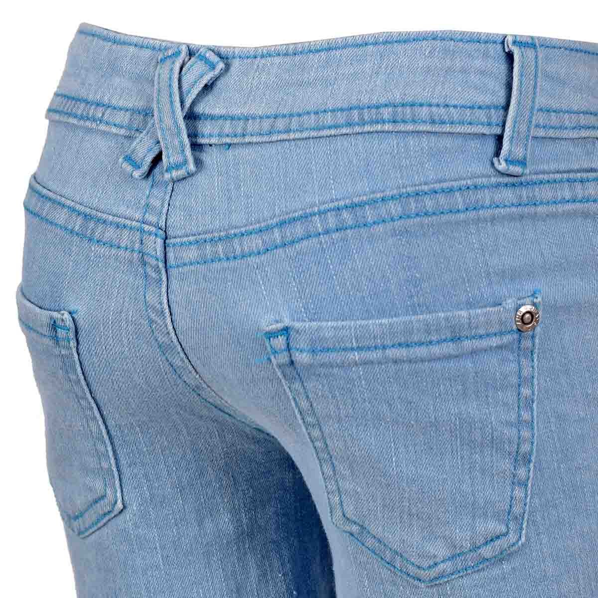 Short con Bordado Hollywood North