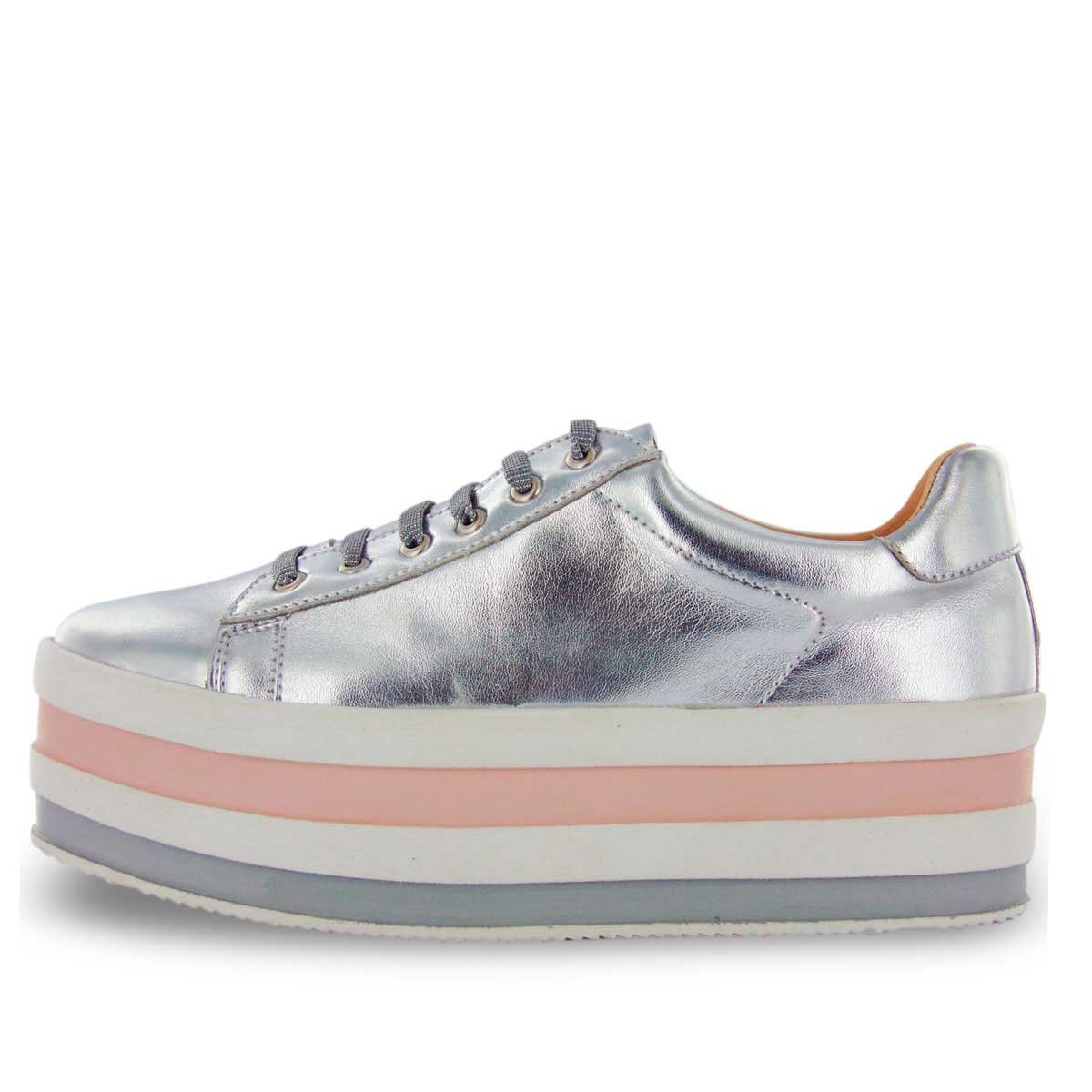 Tenis Plateado con Doble Plataforma y Agujeta Mbj