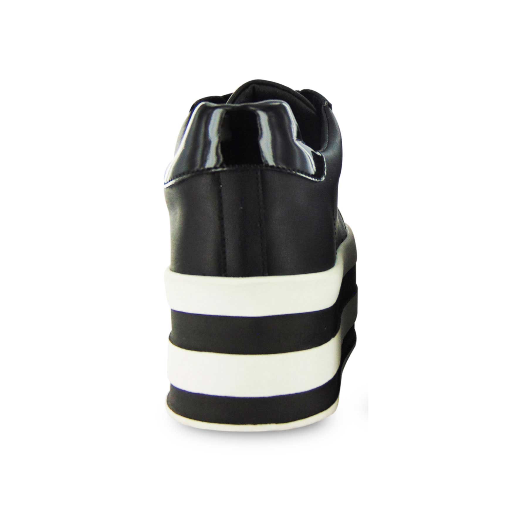 Tenis Negro con Doble Plataforma Y Agujeta Mbj