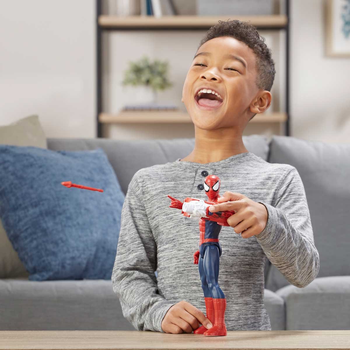 Figura Titan Hero Power Fx Spiderman con Accesorio Hasbro