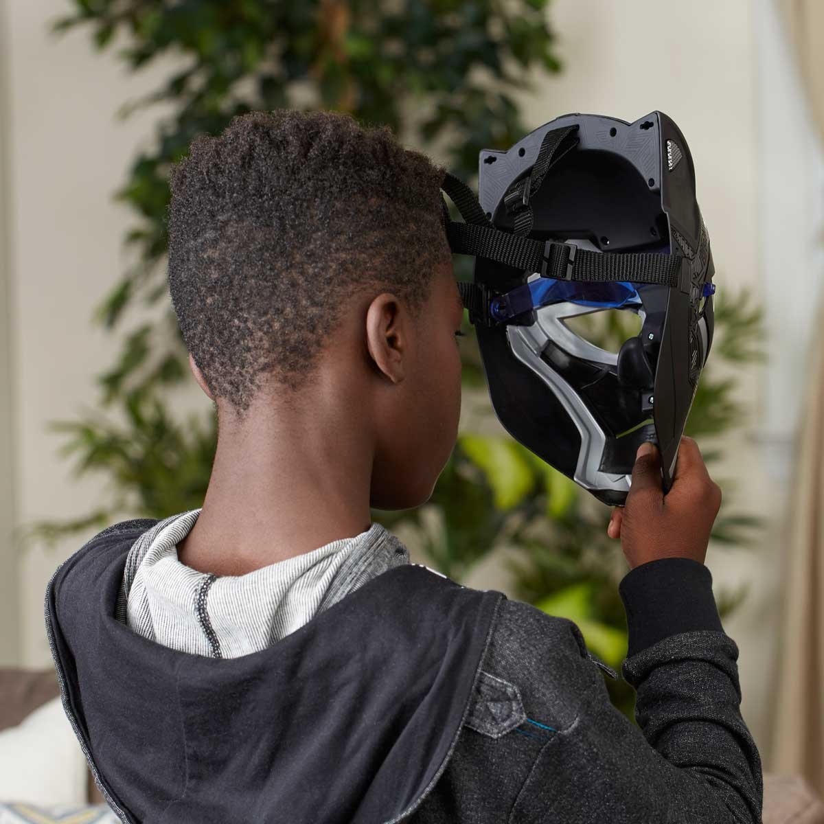 Máscara Vibranium Fx Black Panther Hasbro