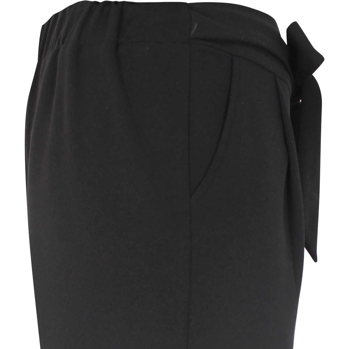 Pantalon Amplio con Pinza Liso con Cinta para Amarre Basel