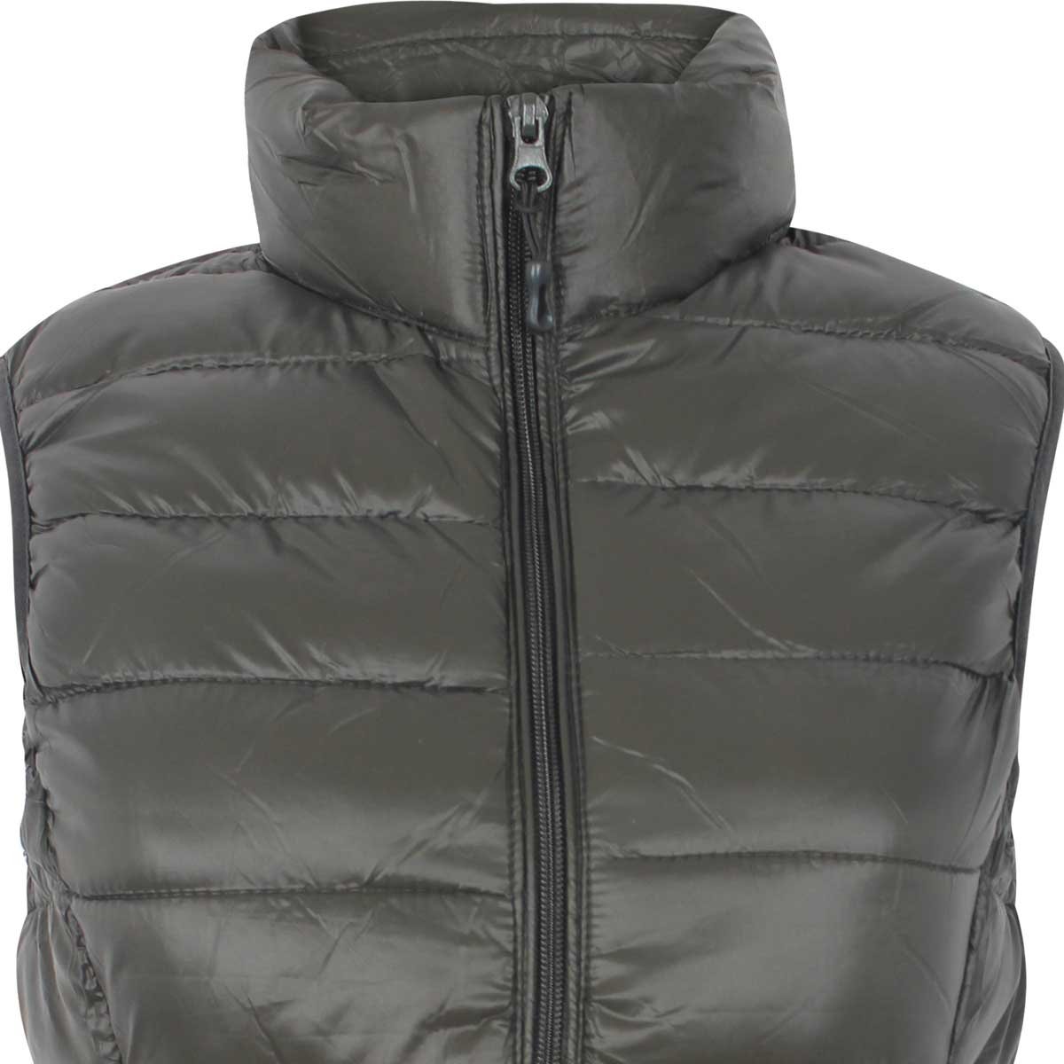 Chaleco Negro Cuello Mao Capitonado Elle