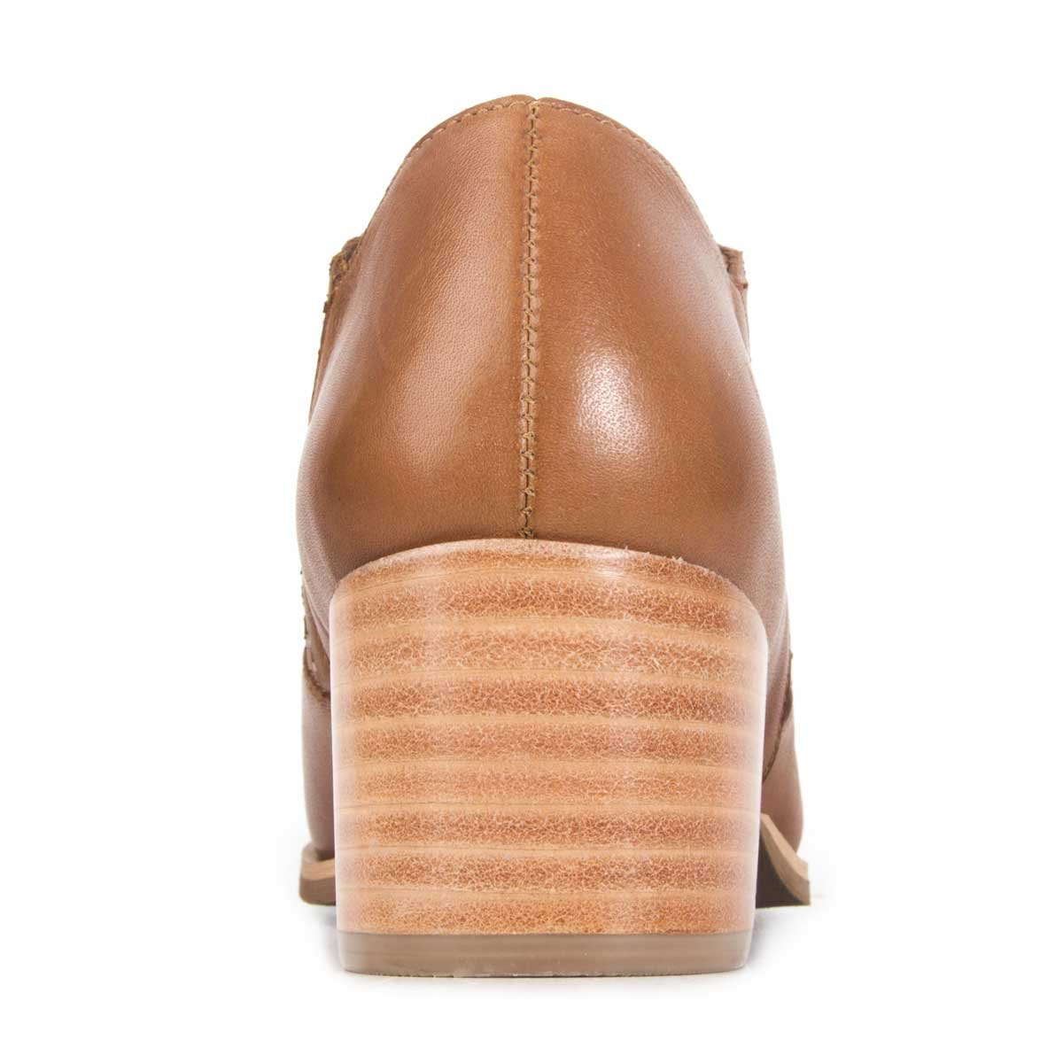 Botín Camel con Tacón Bajo Brantano