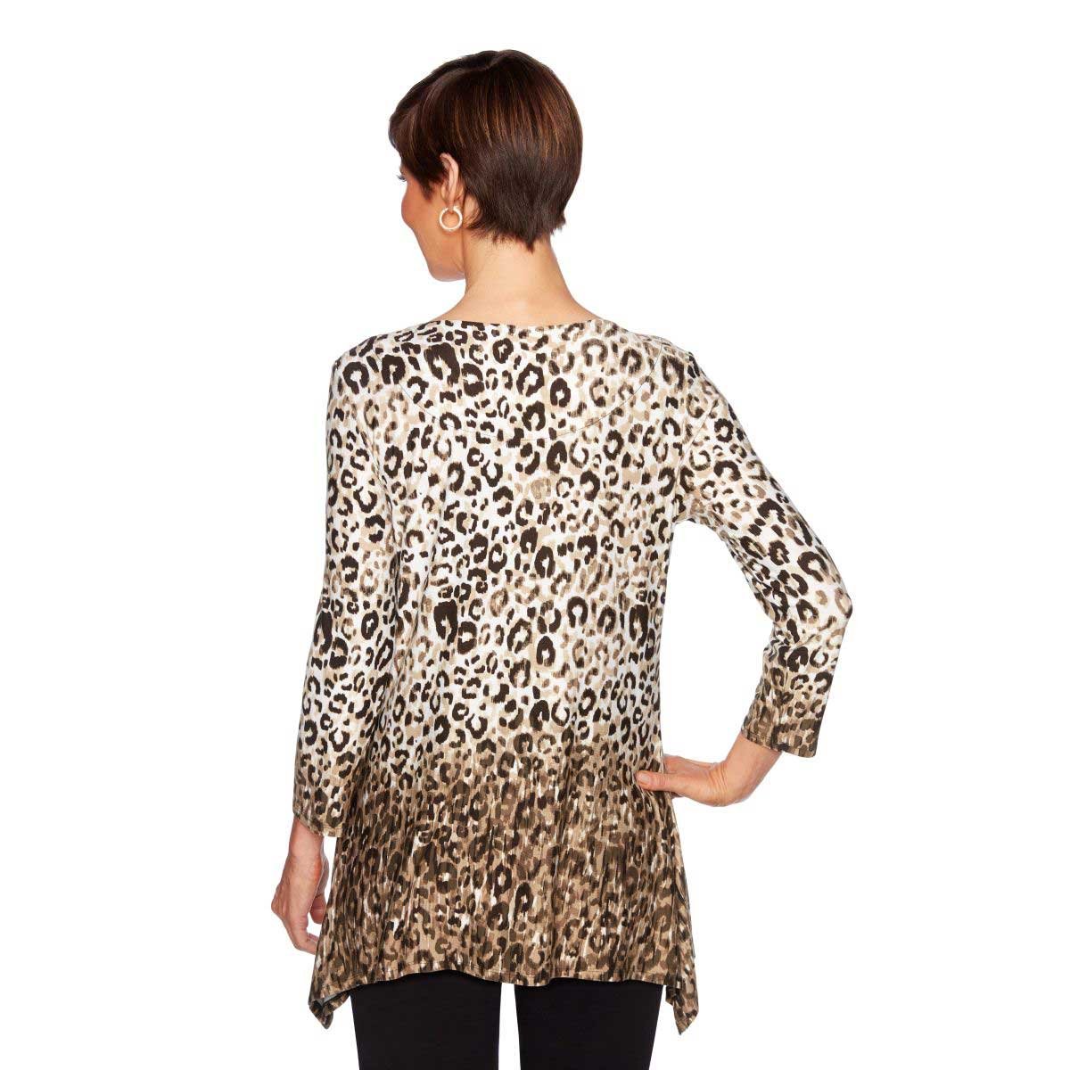 Blusa para Dama Estampado Leopardo Ruby Rd