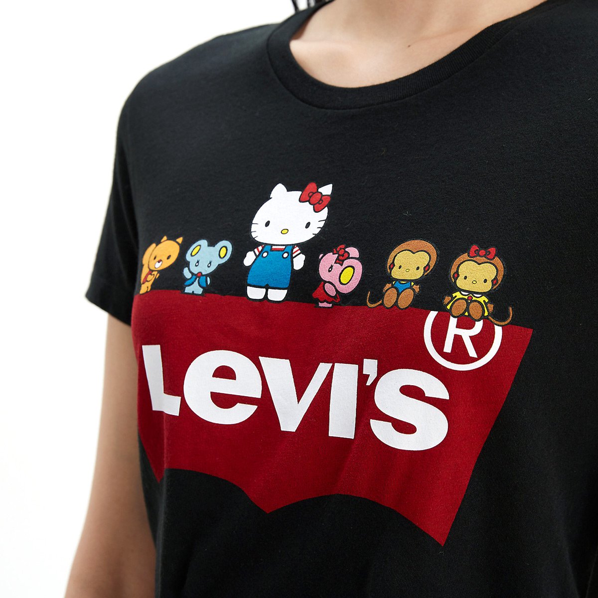 Playera Manga Corta Hello Kitty Levi's