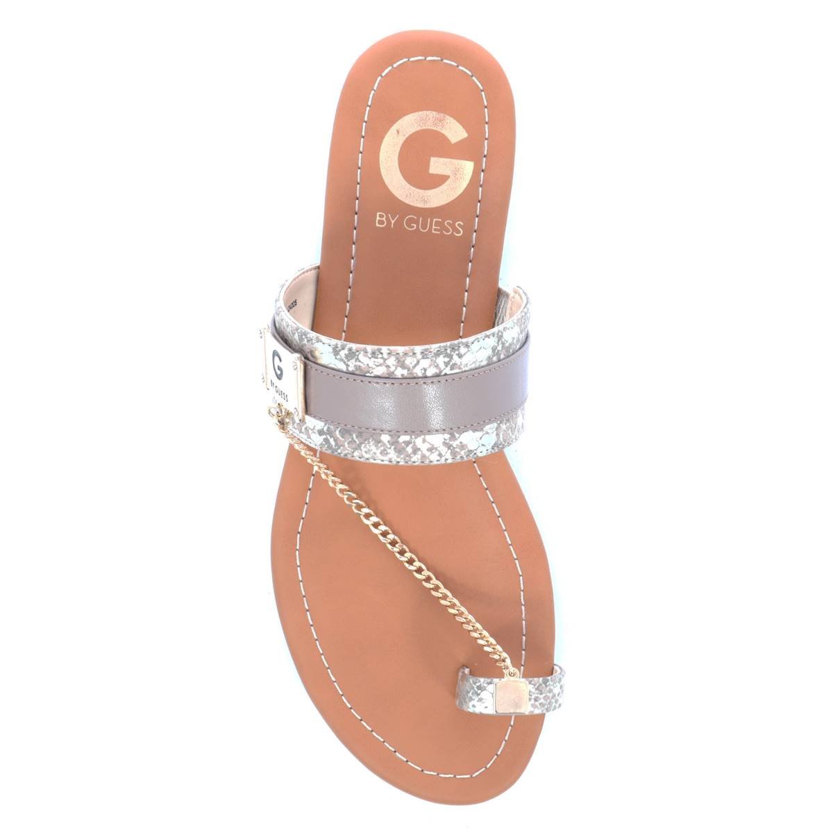 Sandalia con Ring Toe Color Caf&eacute; Medio G By Guess