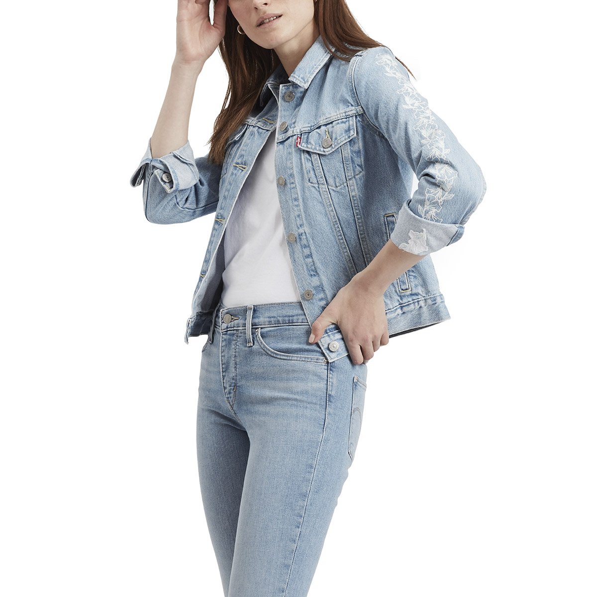 Chamarra de Mezclilla Bordado en Manga Levis