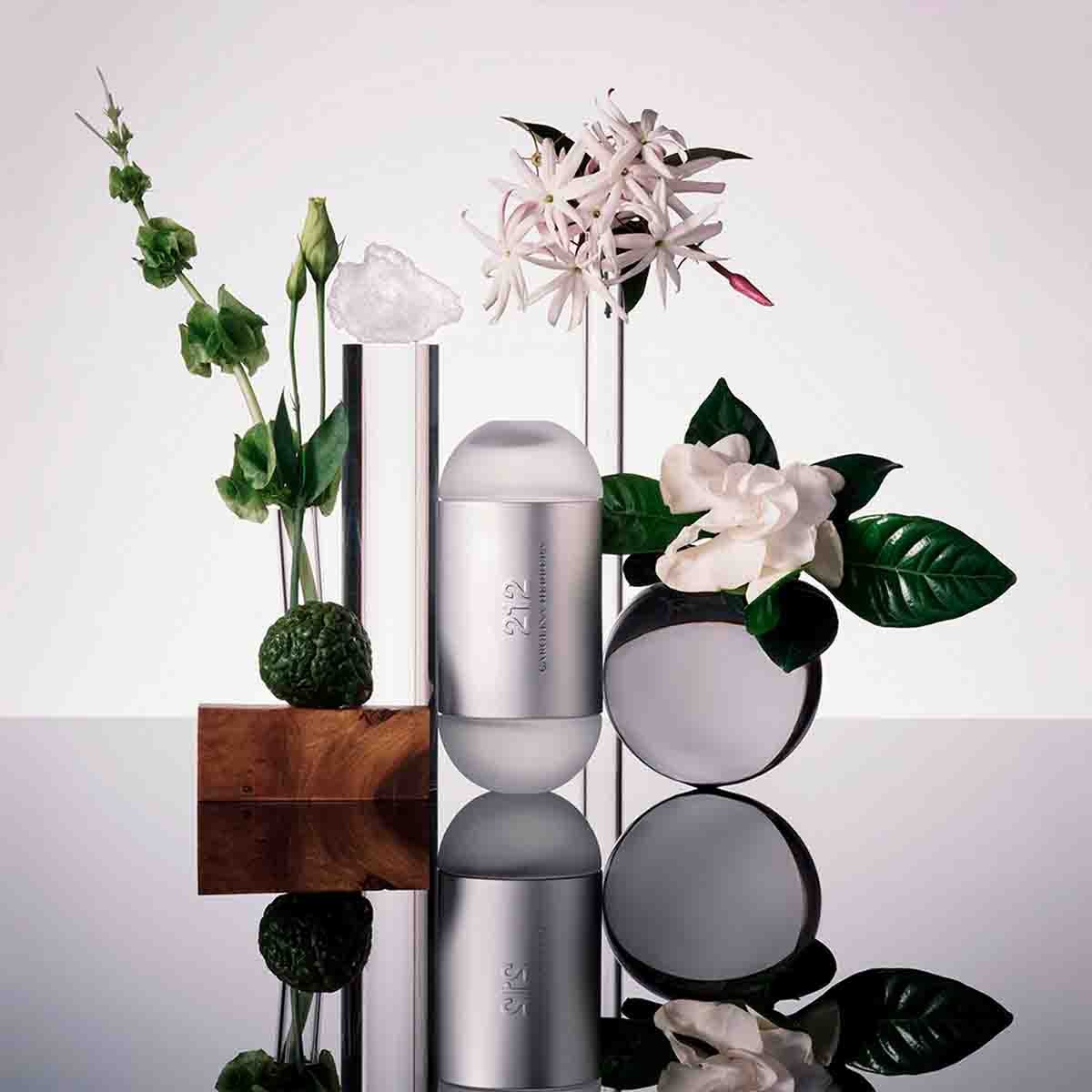 Estuche para Dama Carolina Herrera 212 Edt 100 Ml + Body Lotion 100 Ml