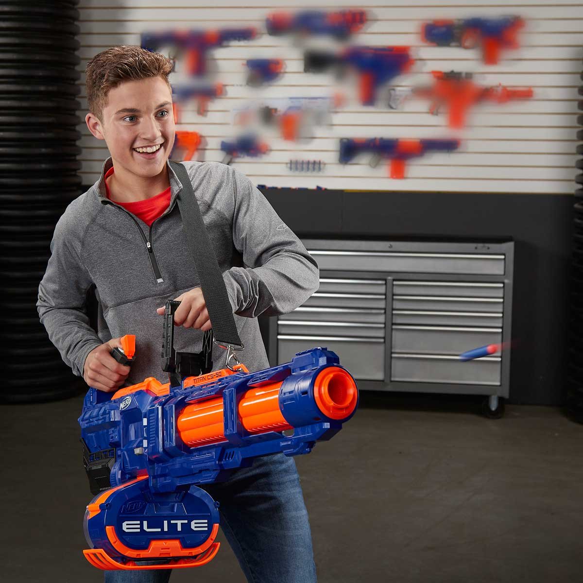 Nerf Elite Titan Lanzador Motorizado Cs-50  Hasbro