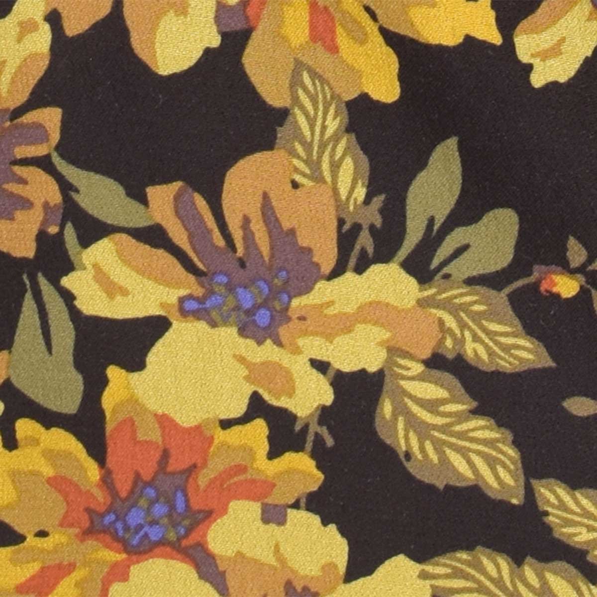 Blusa Estampada Cruzada Arqueology