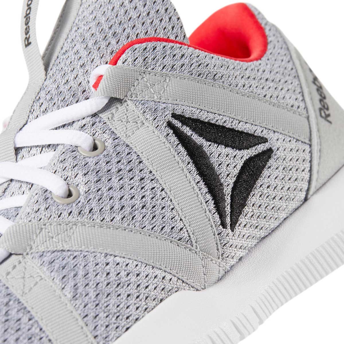 Tenis Reago Essent Training Gris Reebok - Caballero