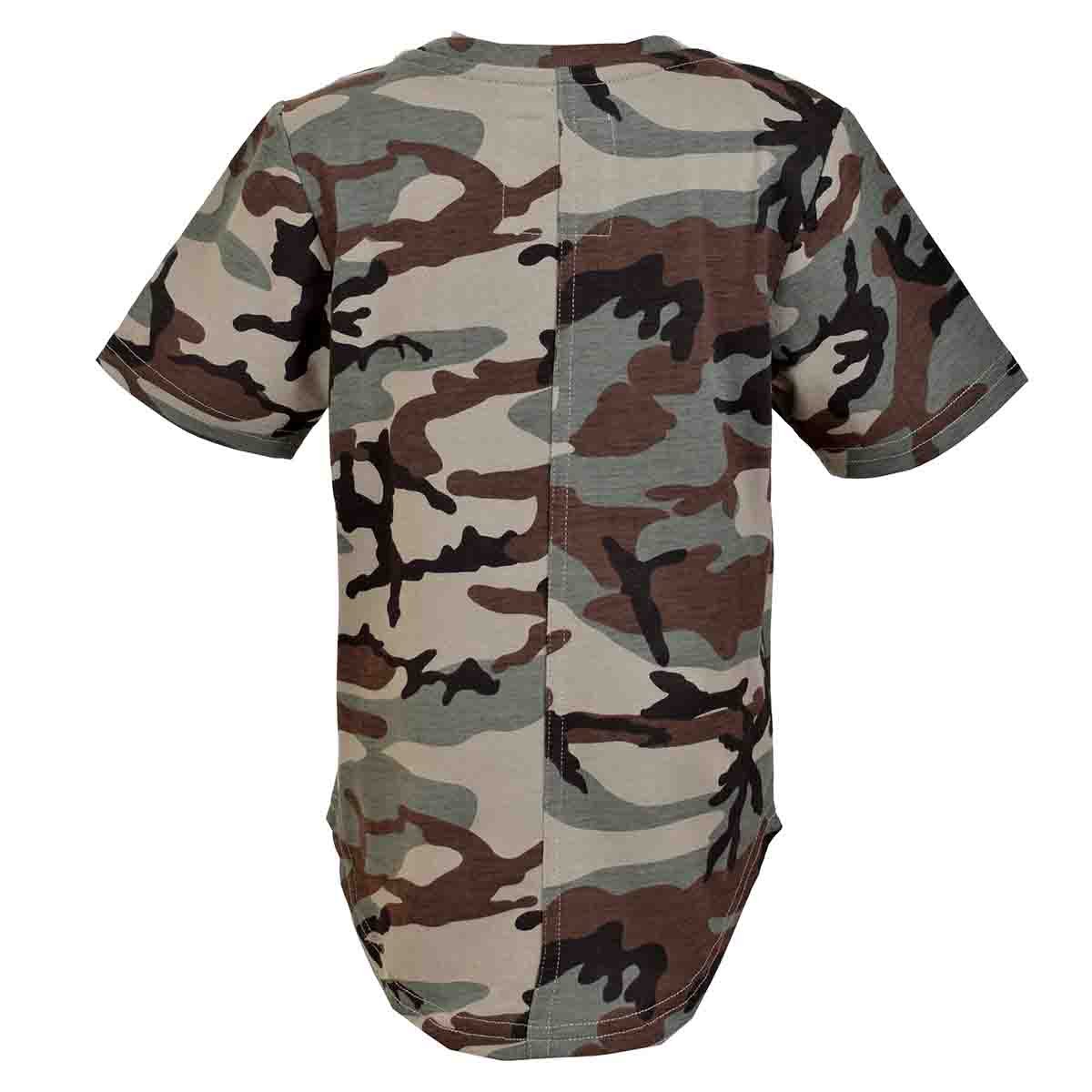 Playera Manga Corta Estampada Fukka