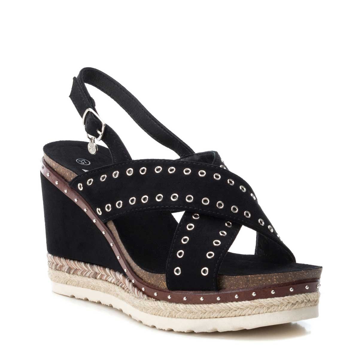 Sandalia Negra con Cuña de Yute Xti