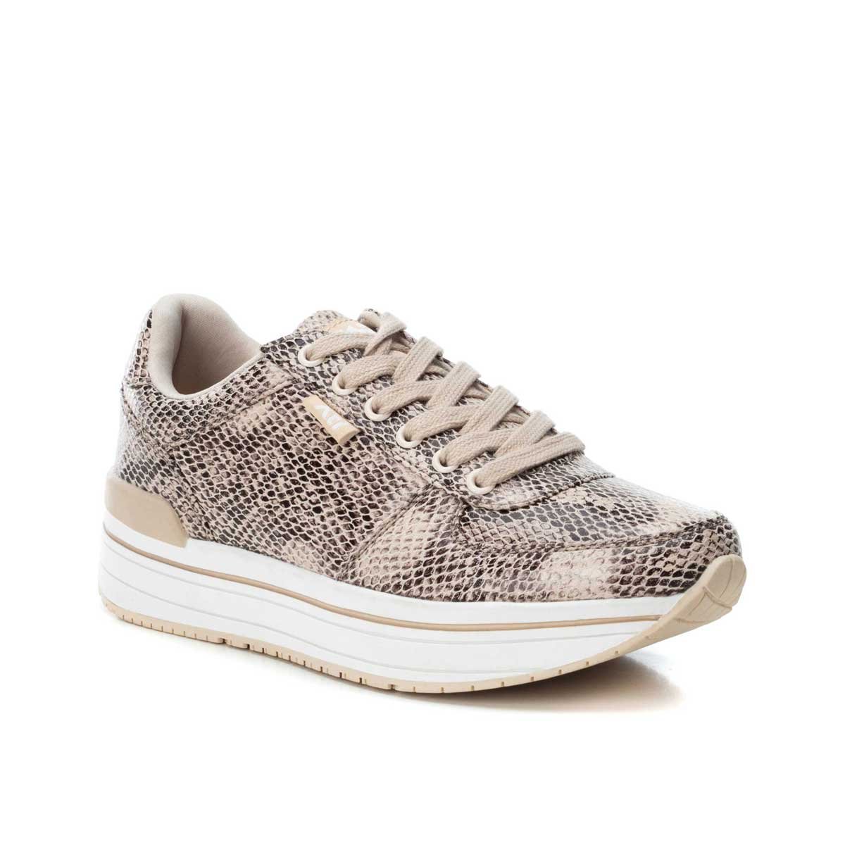 Tenis Beige Animal Print con Plataforma Xti
