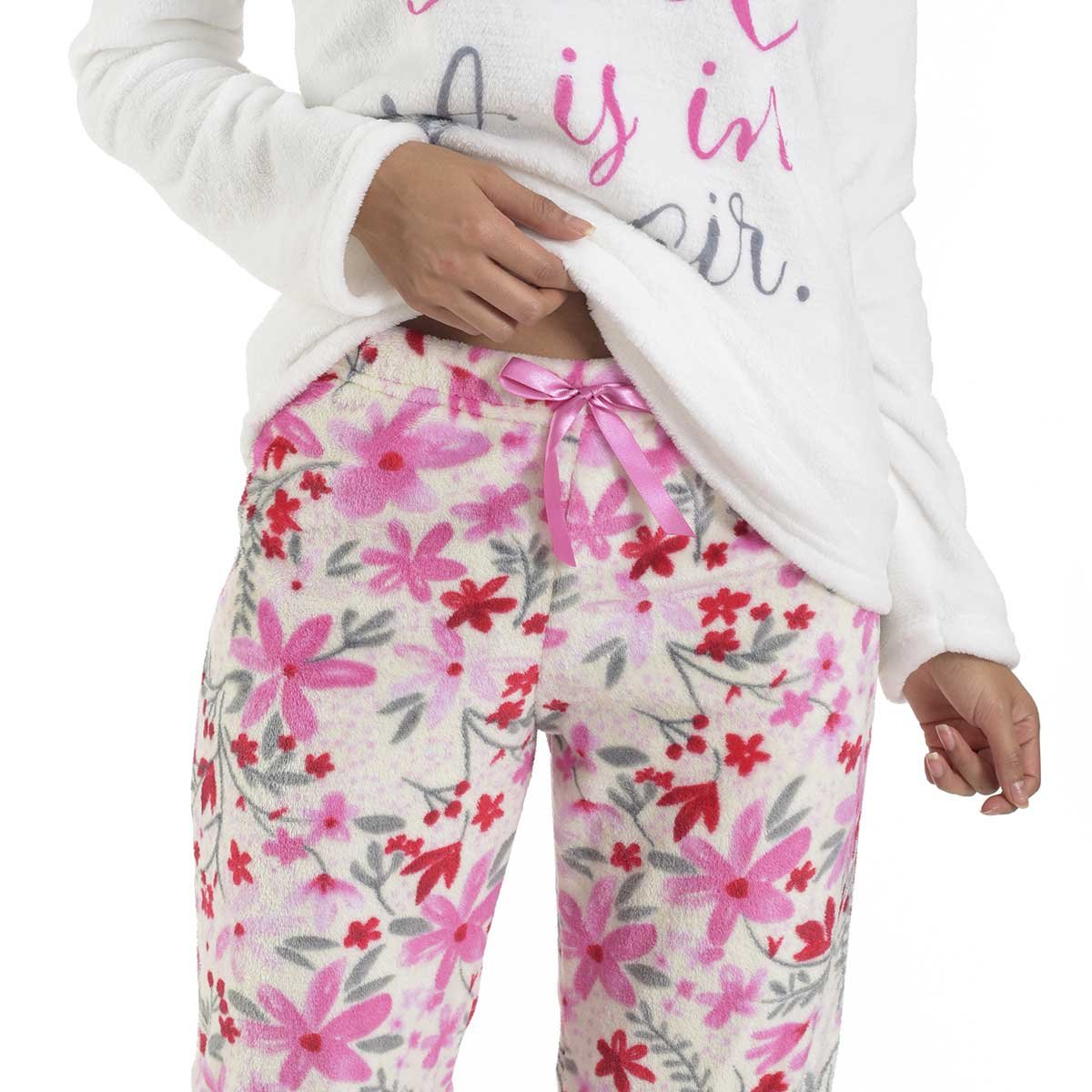 Pijama Flannel Playera Y Pantal&oacute;n con  Flores Incanto