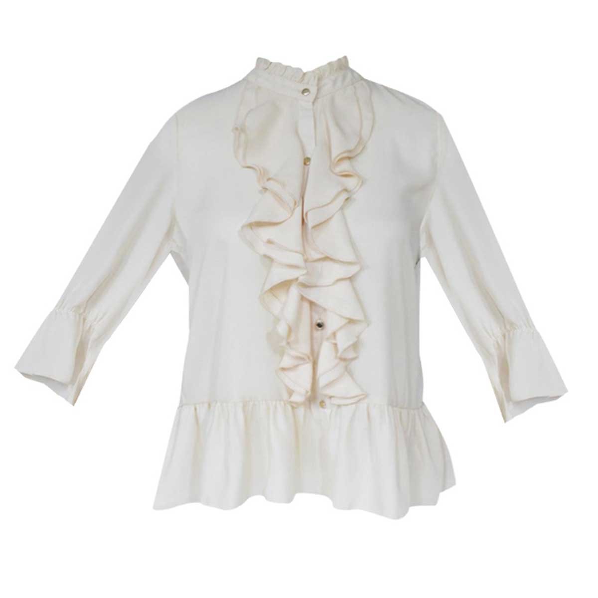 blusa blanca con olanes