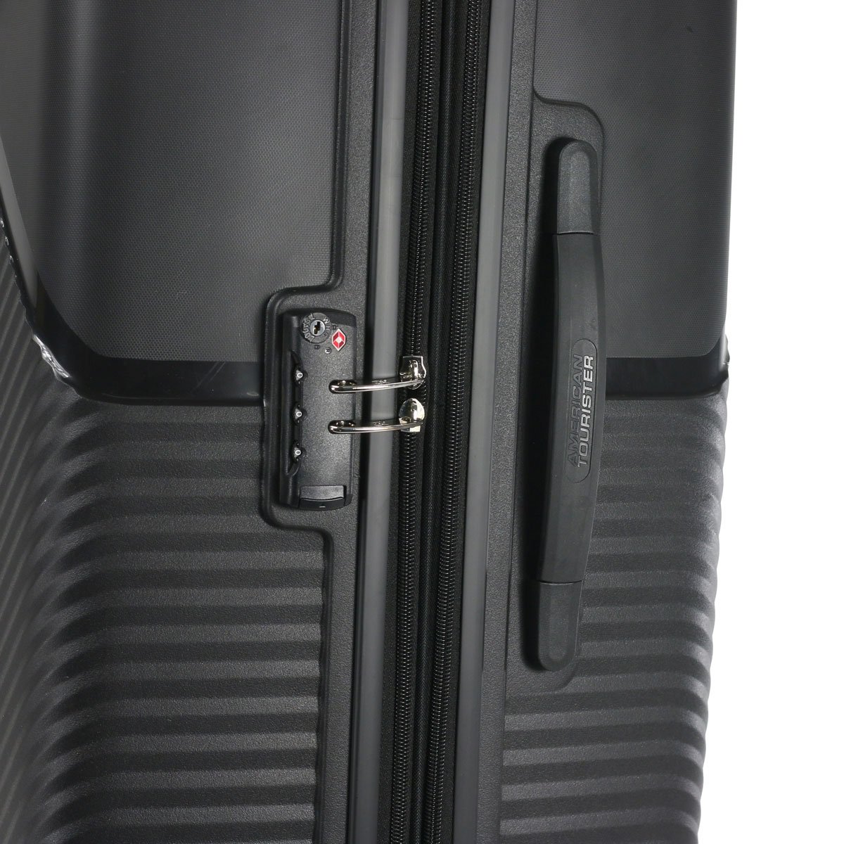 Maleta Zakk Spinner 29" Expandible Negro American Tourister