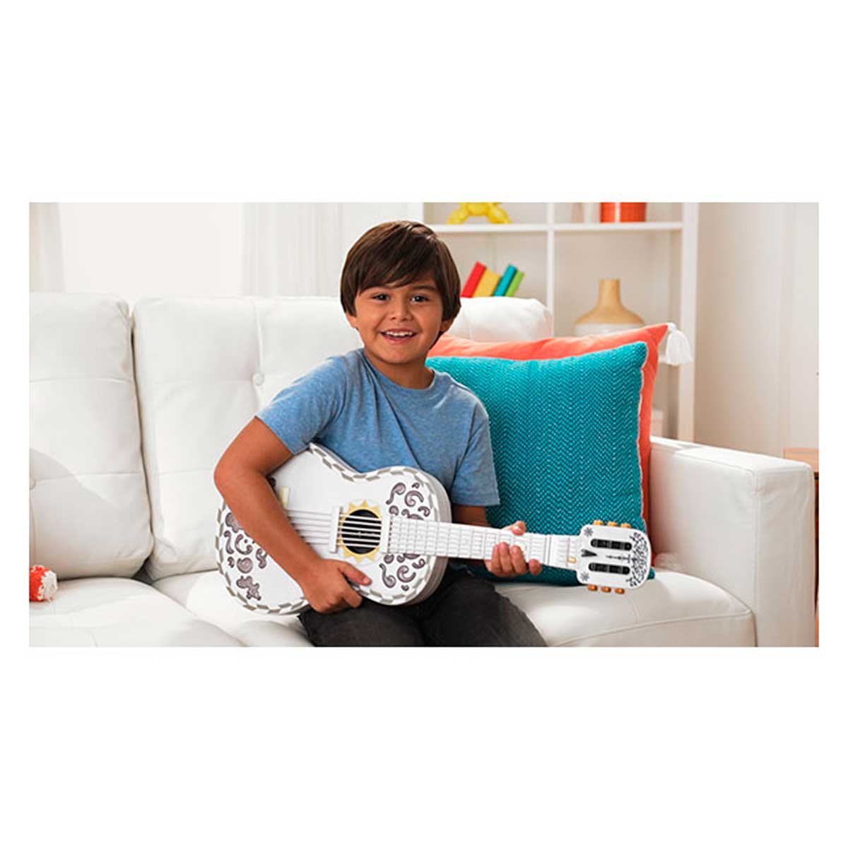 Guitarra Coco Disney Mattel
