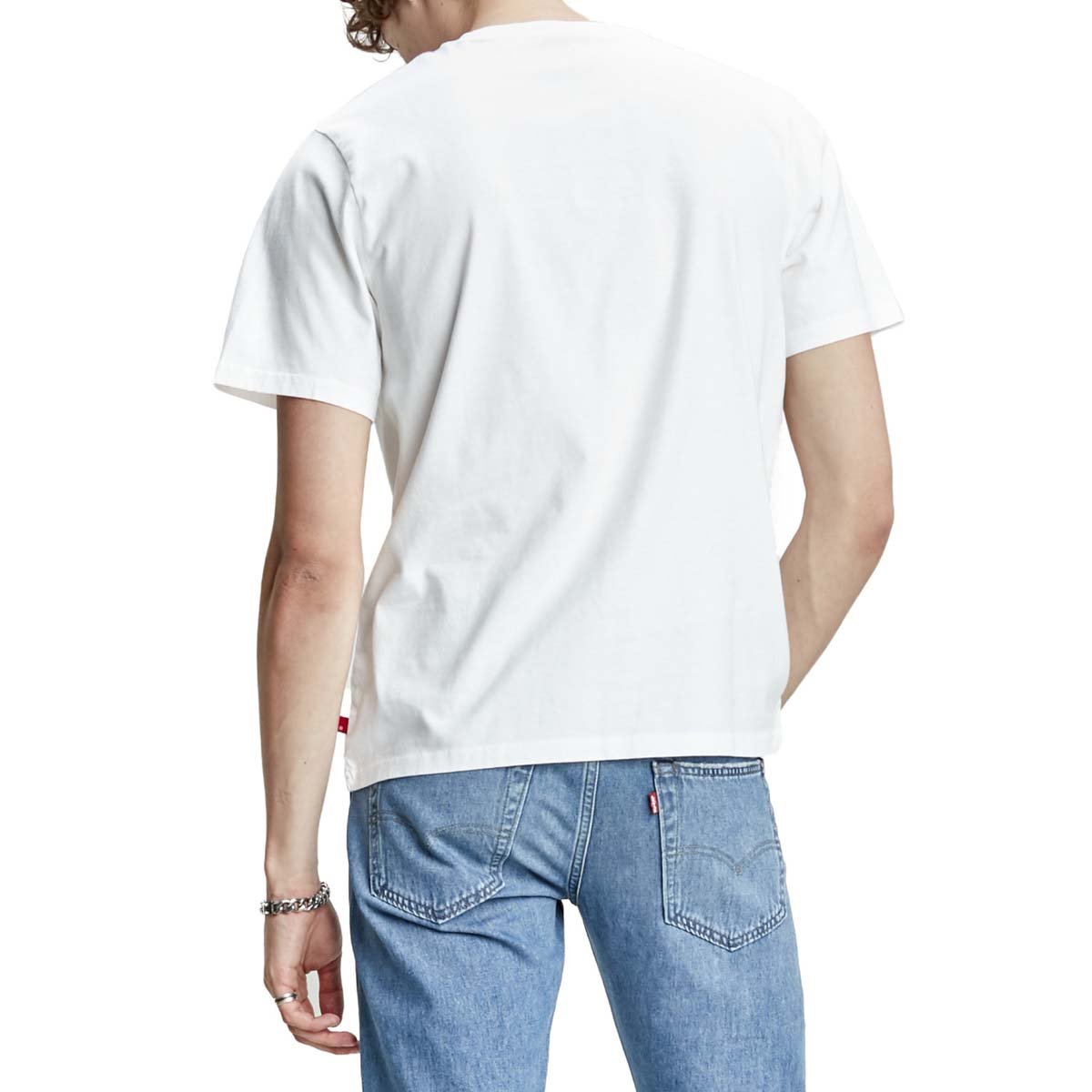 Playera Blanca Lisa Levi's® Relaxed Graphic Tee para Caballero