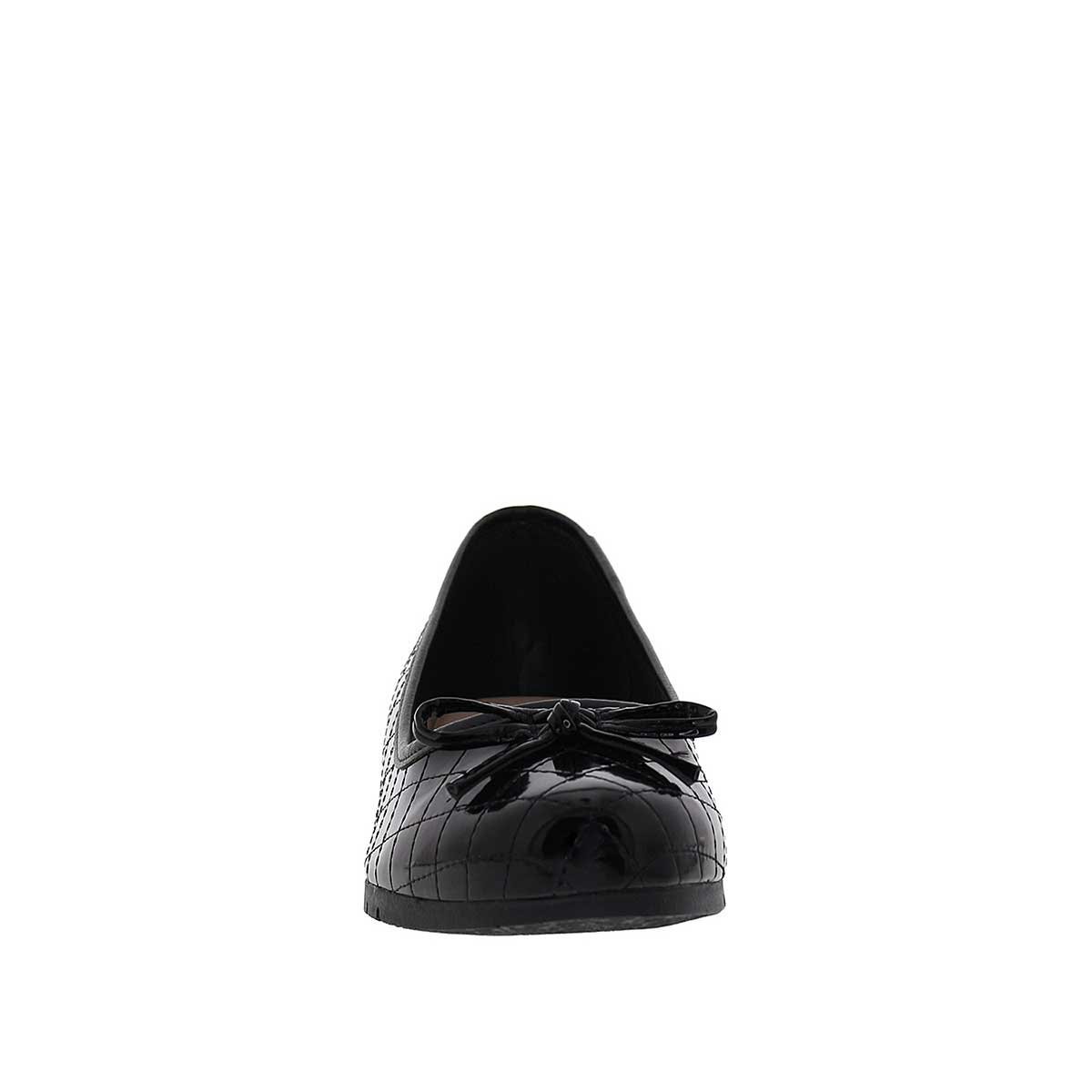 Zapato Negro con Cuña Y Moño Moleca