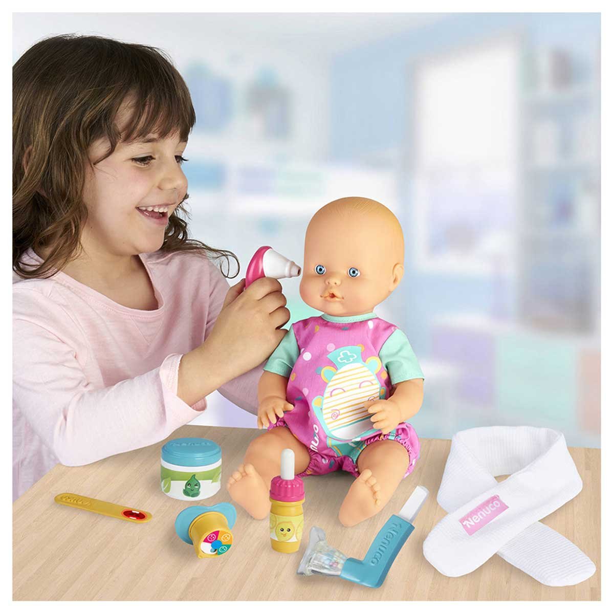 Nenuco Dolor de Garganta Famosa