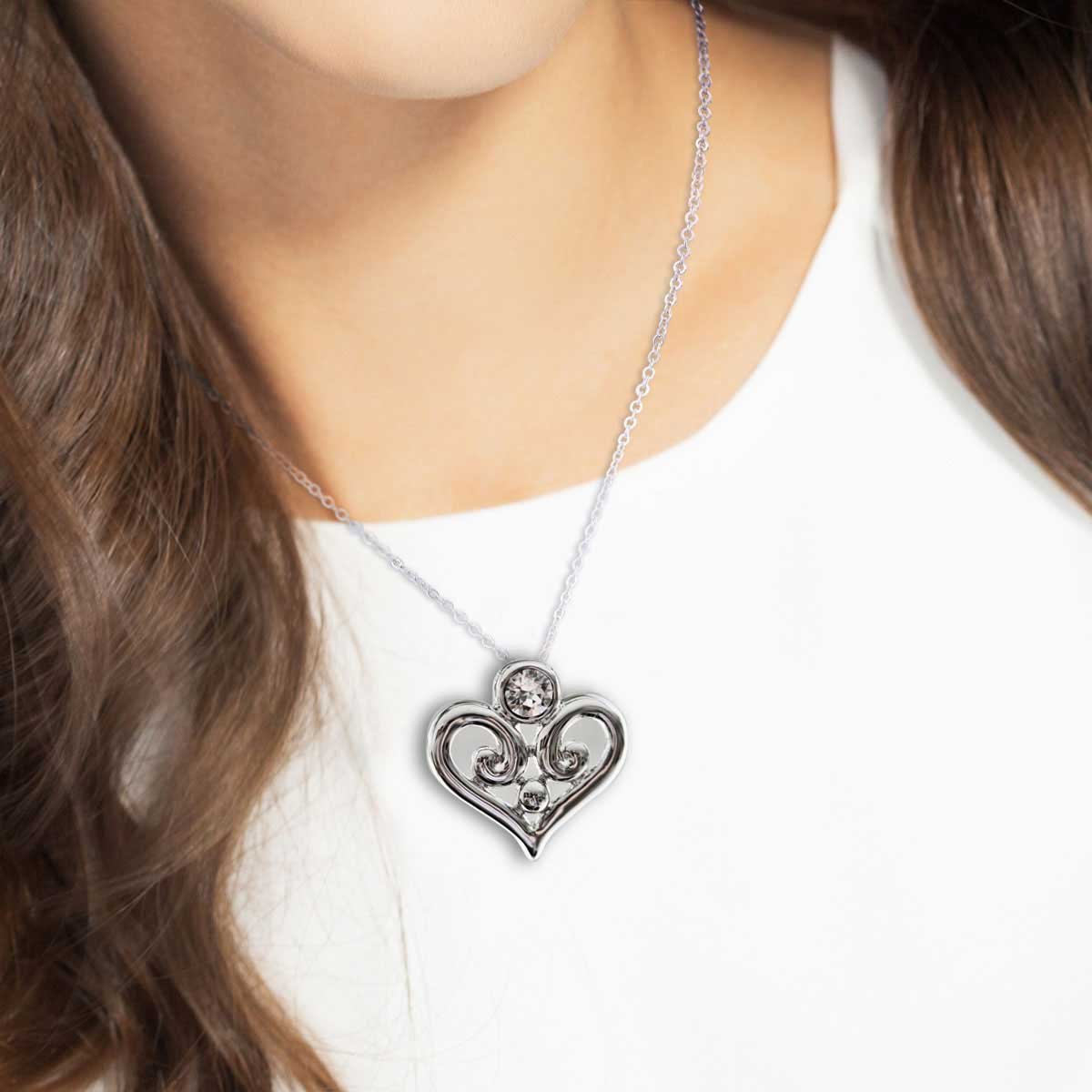 Cadena Dije Corazón Moderno Mayfer