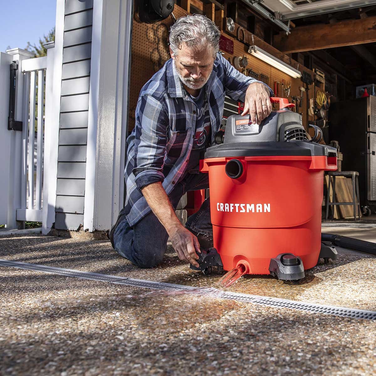 Aspiradora de 20 Galones y 6.5 Hp para Seco y Mojado Mod. Cmxevbe17596 Craftsman