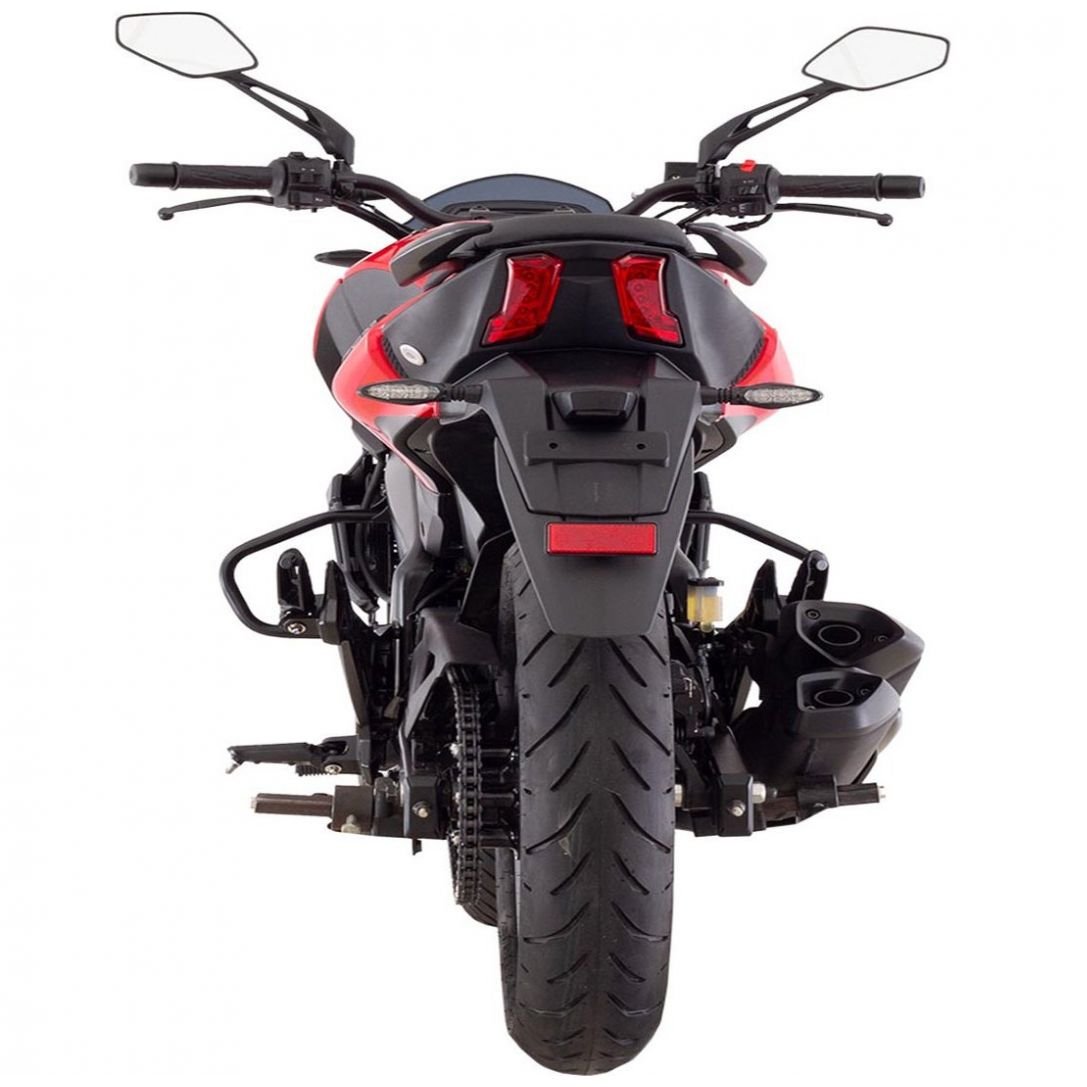 Motocicleta Roja Dominar 250  Bajaj