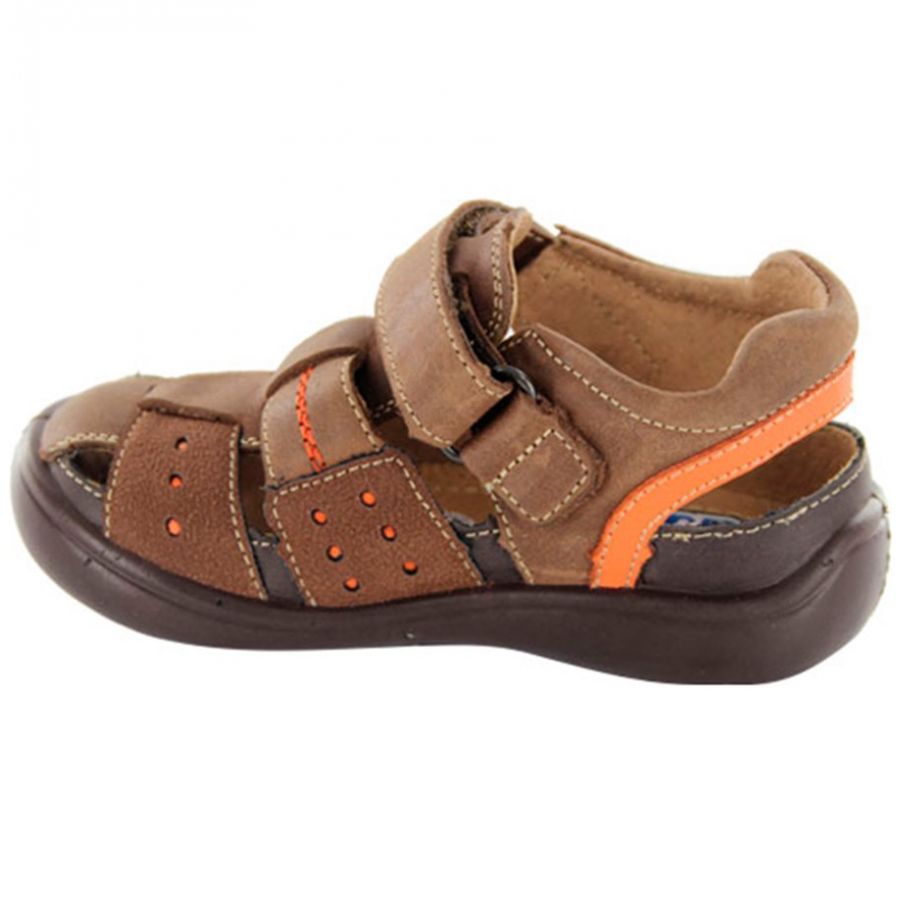 Huarache Cerrado con Velcro Café para Niño Audaz Modelo 165705B