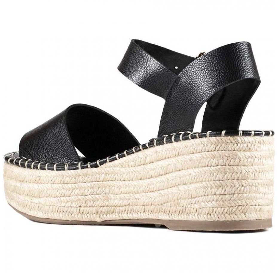 Sandalia Banda Color Negro Suela C Yute Gillio