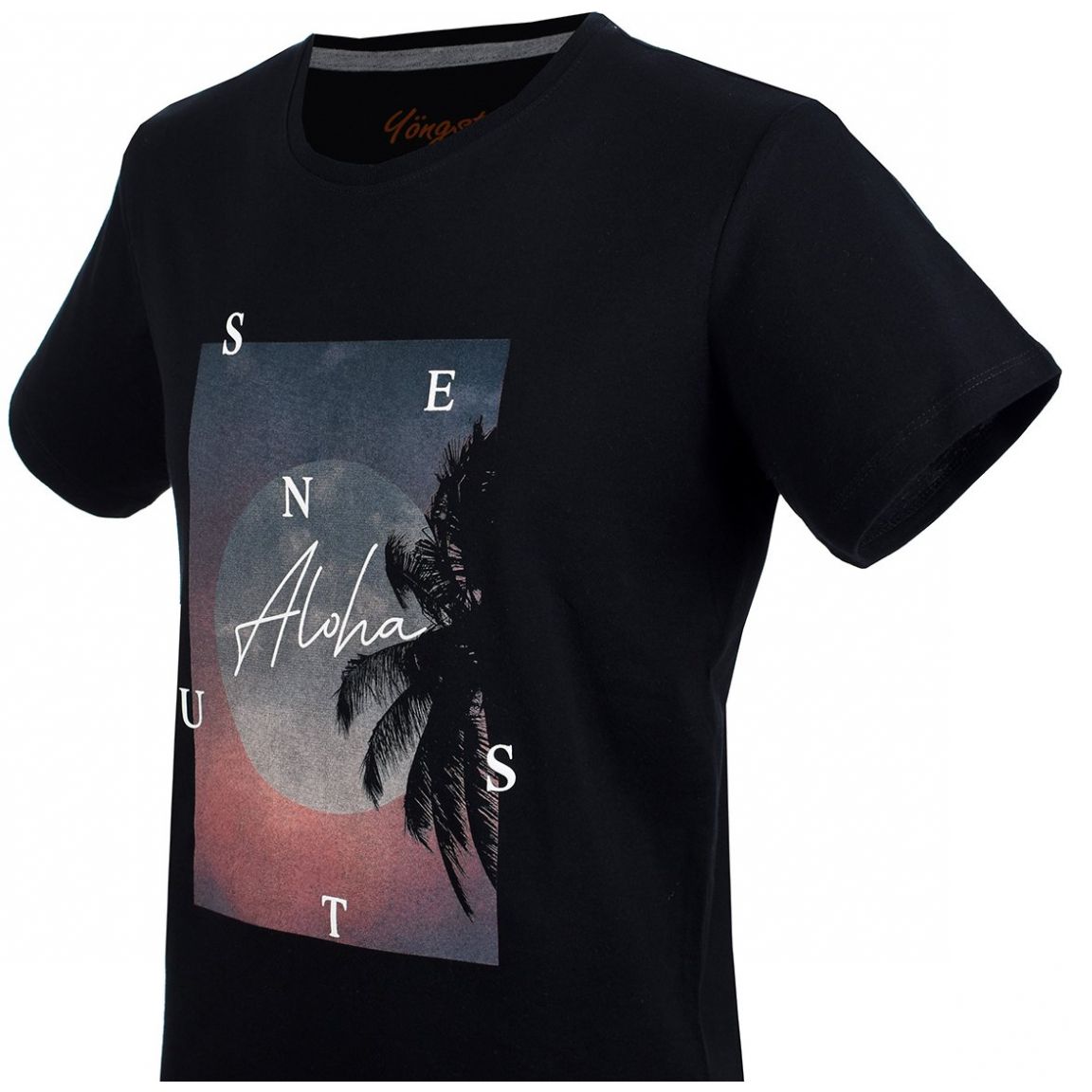 Playera Negra para Caballero Marca Yöngster Modelo B13B599