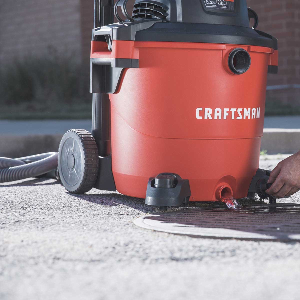 Aspiradora de 20 Galones y 6.5 Hp para Seco y Mojado con Mango de Carrito Mod. Cmxevbe17656 Craftsman