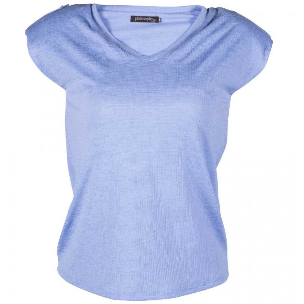 blusa blanca con hombreras