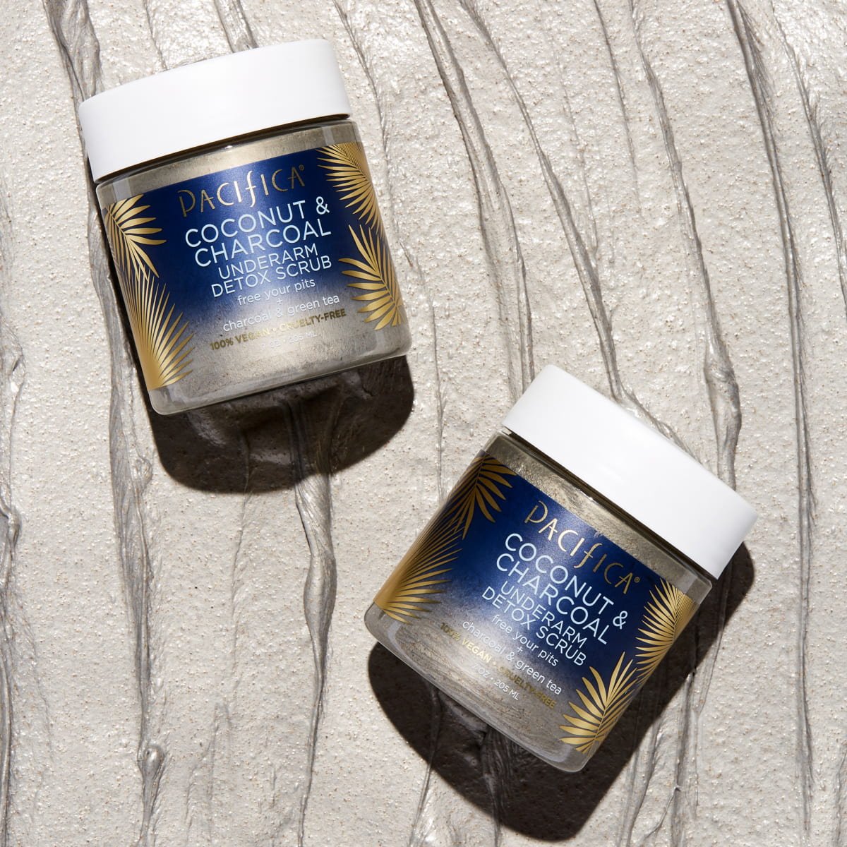 Exfoliante Pacifica Coconut & Charcoal Underarm Detox Scrub