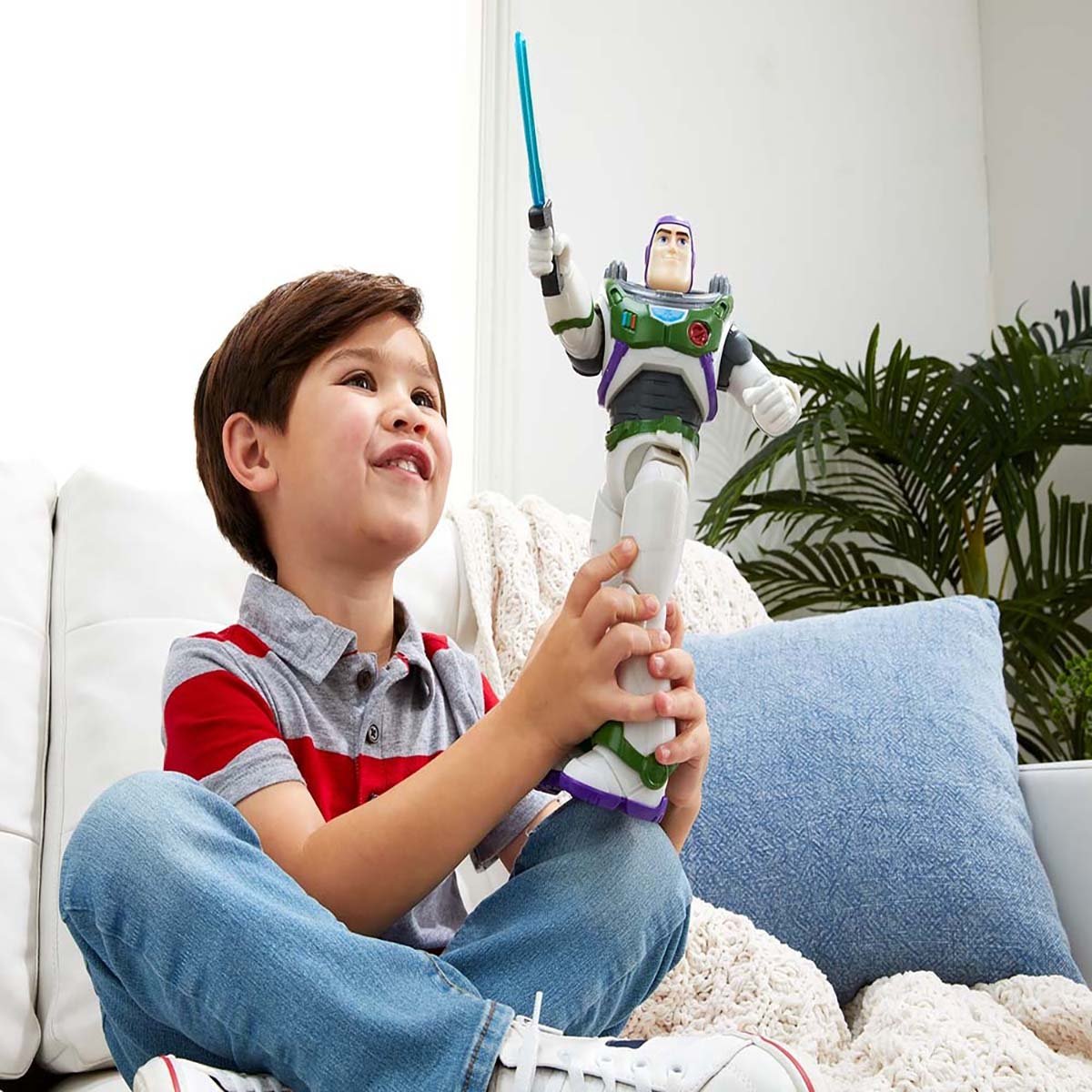Figura 12" de Buzz con Luces y Sonidos Lightyear Disney Pixar
