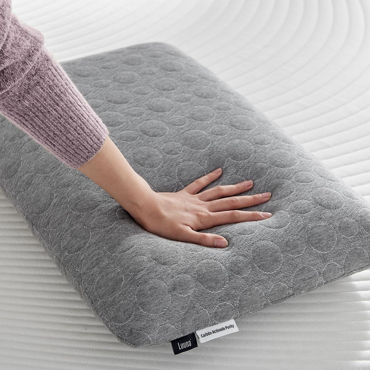 Almohada Carbón Activado Standar Luuna