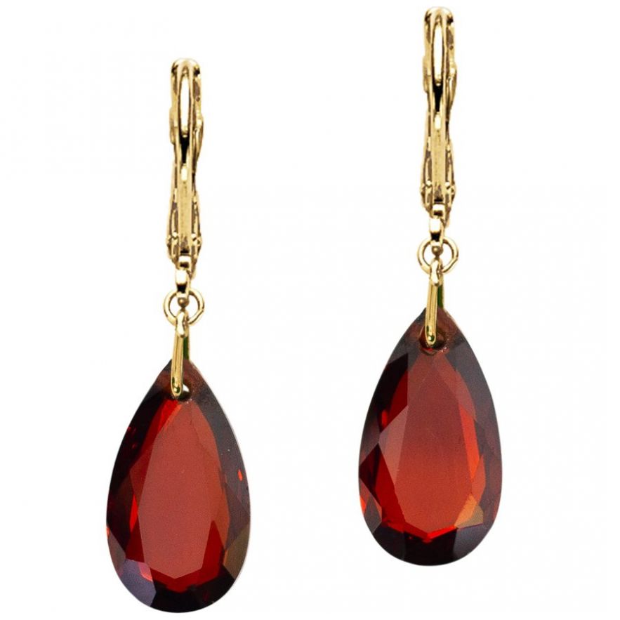 Aretes en Dorado con Circonia Corte Briolette Color Garnet Carré