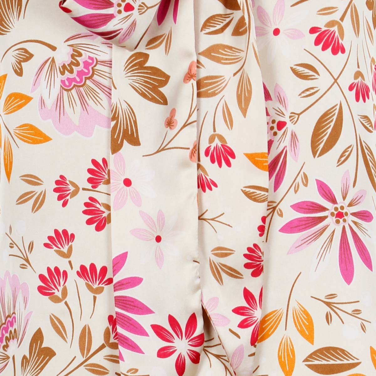 Blusa Basel Manga Larga Cuello Alto con Corbatín