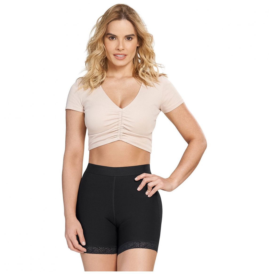 Panty Faja Tipo Short Levanta Pompi Leonisa