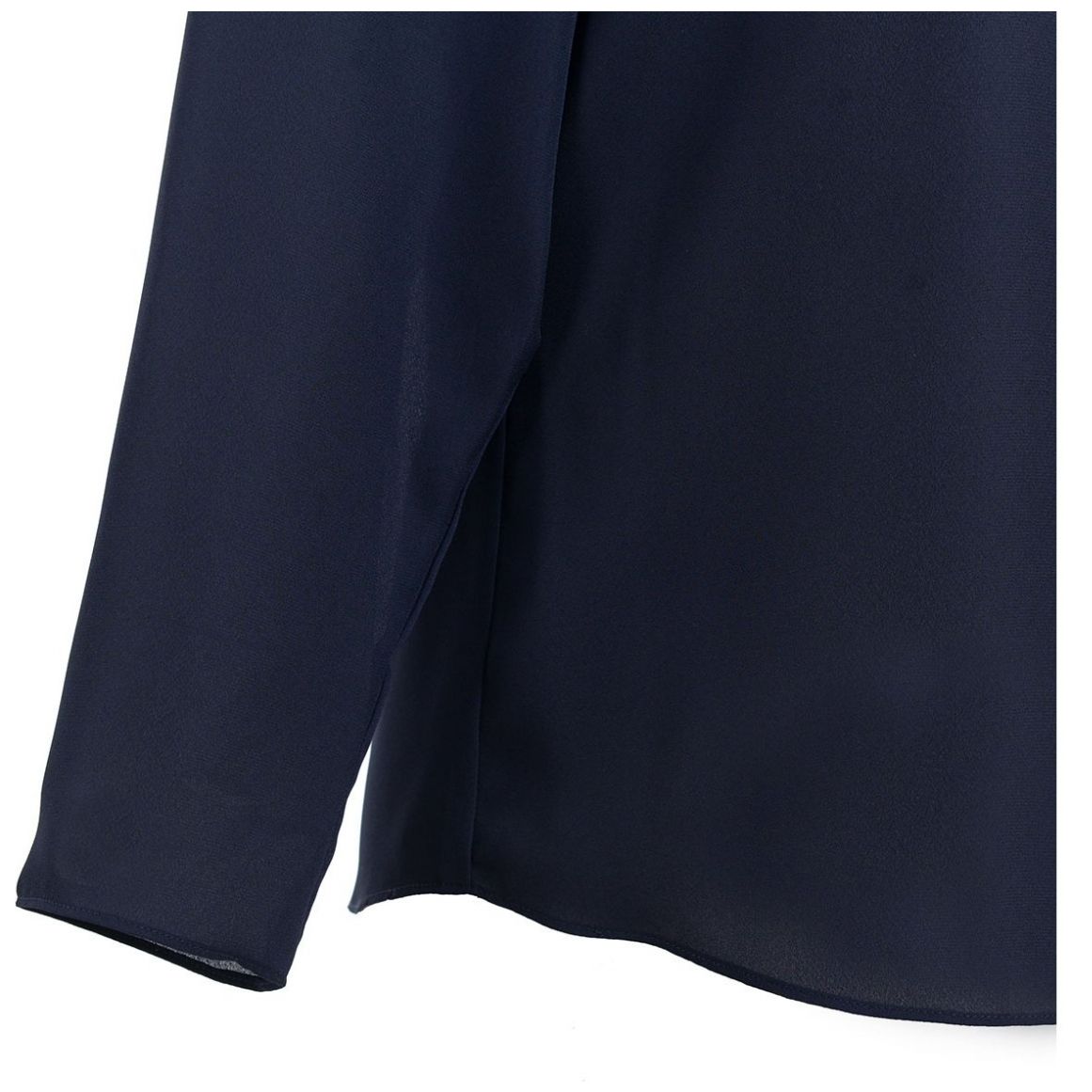 Blusa Lisa Manga Larga Cuello Alto con Corbata Next para Mujer Curvy