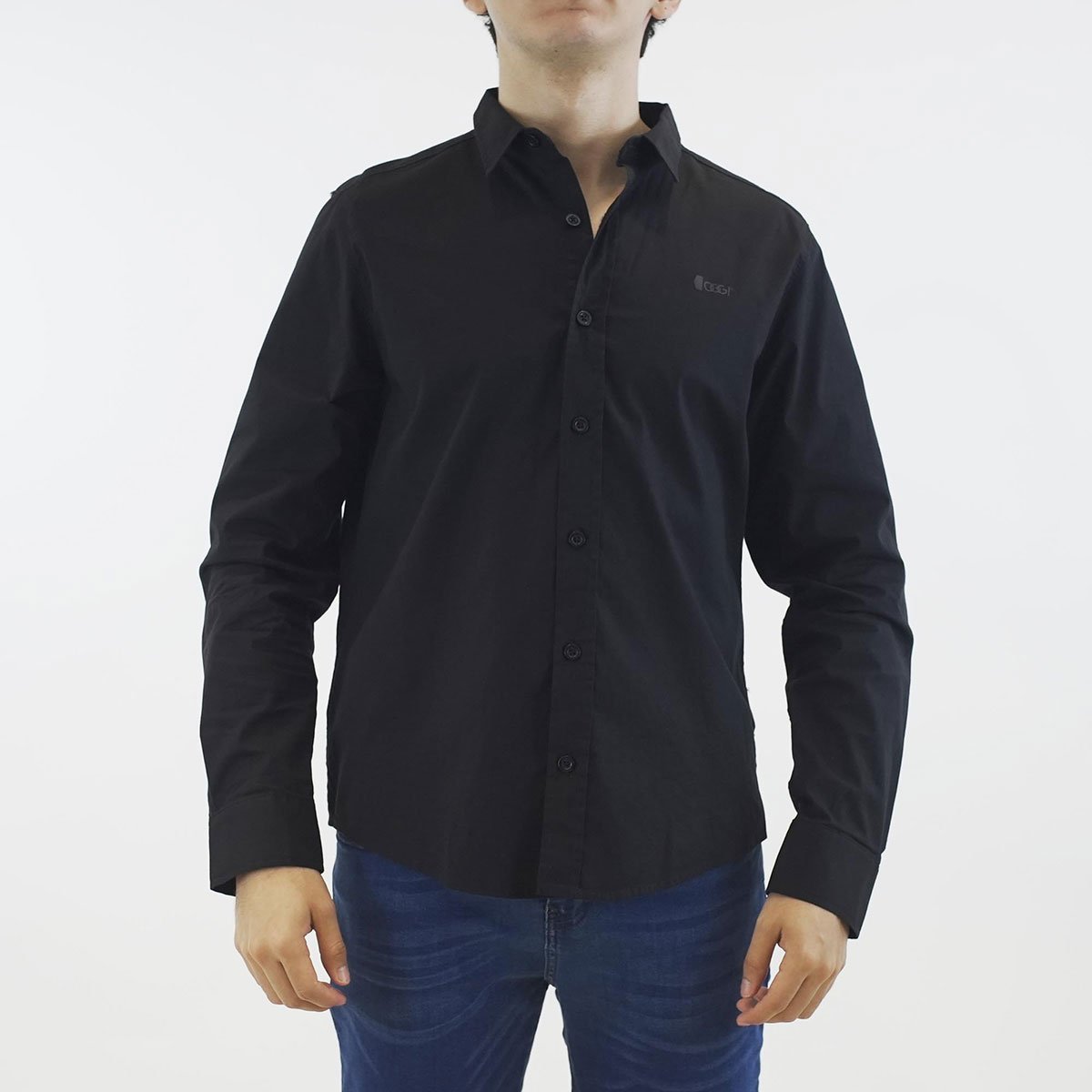 Camisa  Oggi Jeans Modelo Camibasicnegr para Hombre