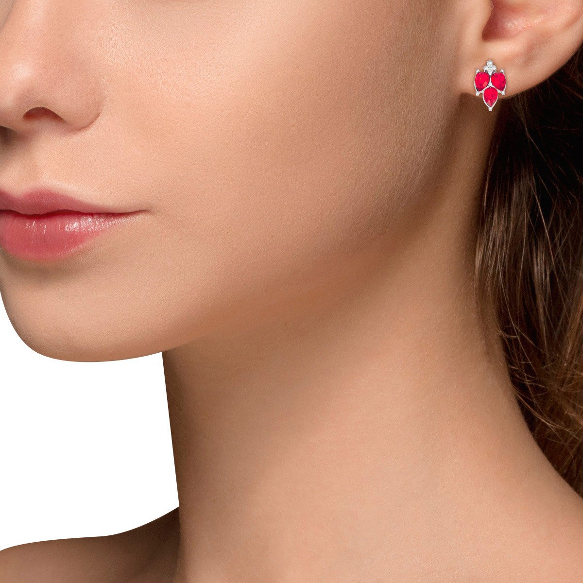 Aretes Botón con Cristal Rojo en Forma de Flor  Napier